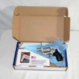 Smith & Wesson 38 Stainless Hand Gun New In Box, S/N DEA2454