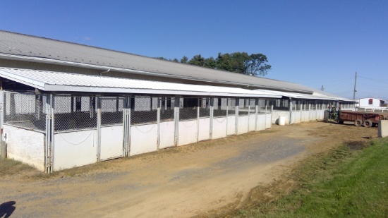 20'x 60' 12 Stall (10'x10' Fry Bros Portable Stalls) W/Roof Structure, (Outside Entry