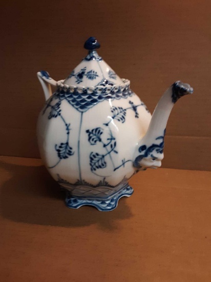 Royal Copenhagen Blue Fluted Full Lace China Teapot