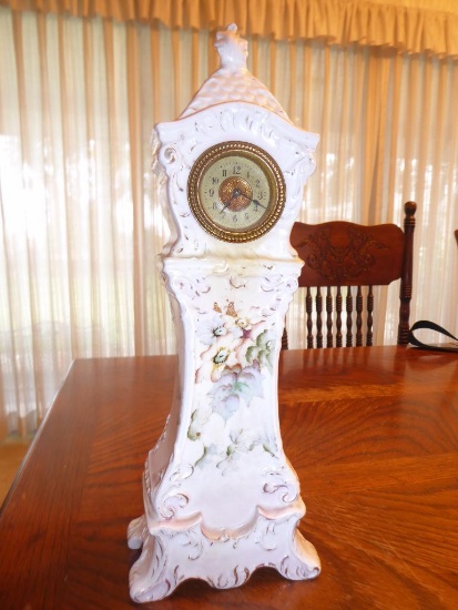 MAKER: Unknown - Case: White Porcelain Flower decorated - Model: Mantel - c.Unknown - Dial: White