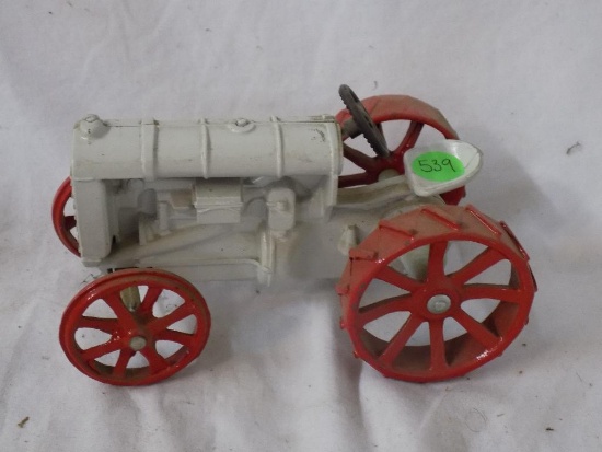 Fordson white & red?, 1/16 scale