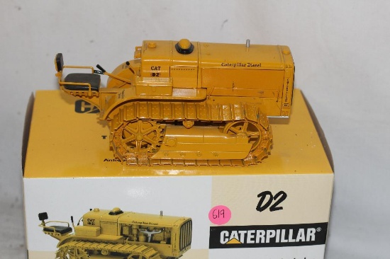 Catepillar D3, 1/16 scale, with box