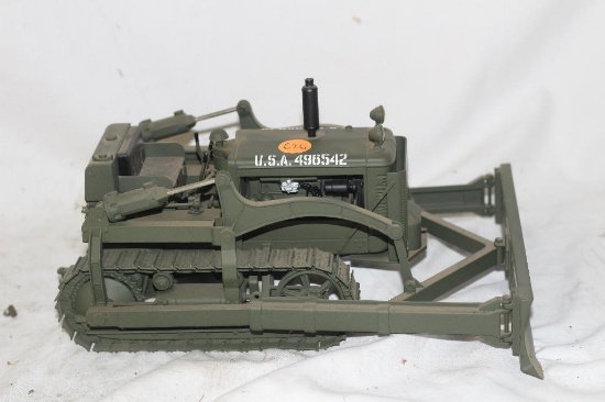 Army Crawler, USA 496542 (M3), 1/16 scale