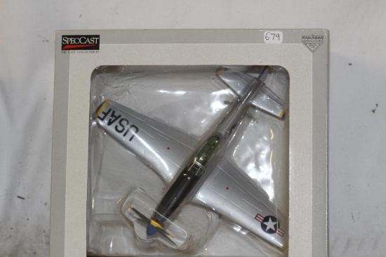 Airplane Bank P51D Mustang, 1/16 scale, with box