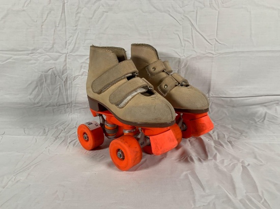 Reidell Adult Size 1 Velcro Strap Roller Skates
