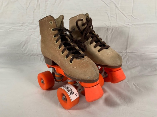 Riedell Adult Size 2 Rollerskates