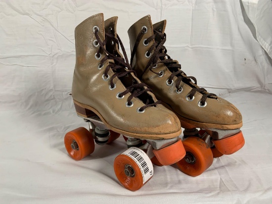 Riedell Adult Size 3 Rollerskates