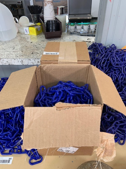 2 boxes of plastic chain