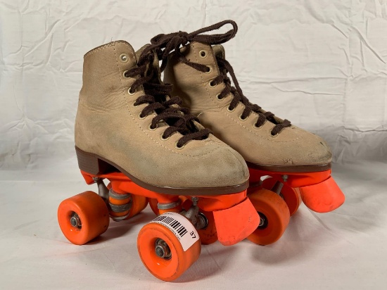 Riedell Adult Size 3 Rollerskates