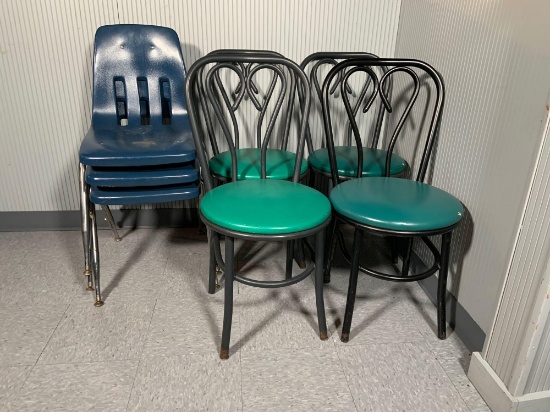4 Dining room chairs & 3 stackable chairs