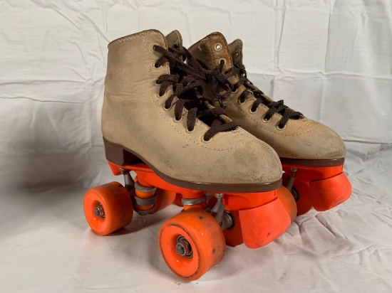 Riedell Adult Size 3 Rollerskates