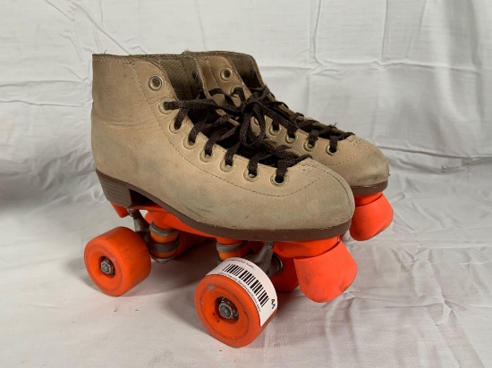 Riedell Adult Size 4 Rollerskates