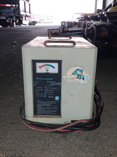 Bumper boat charger