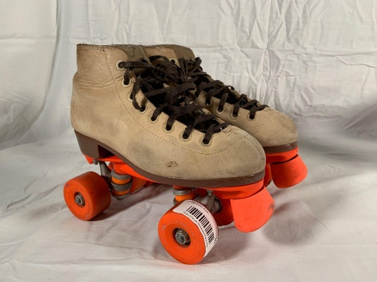 Riedell Adult Size 6 Rollerskates