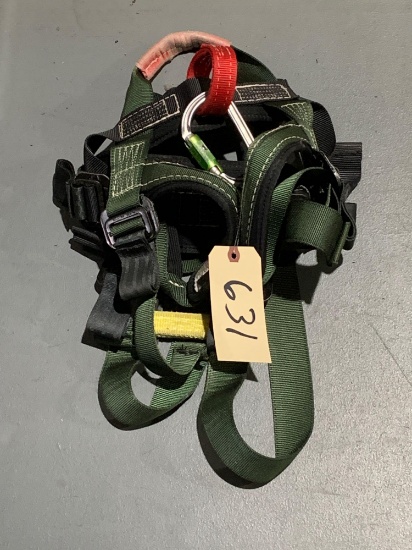 Safety Harness W/ Carabiner