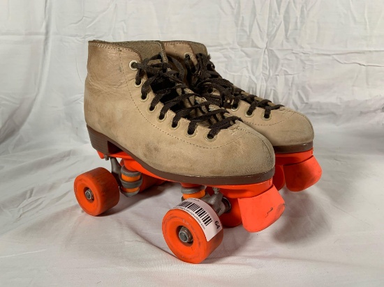 Riedell Adult Size 6 Rollerskates