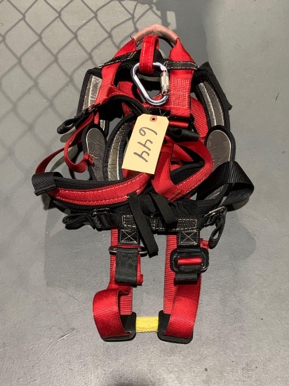 Safety Harness W/ Carabiner