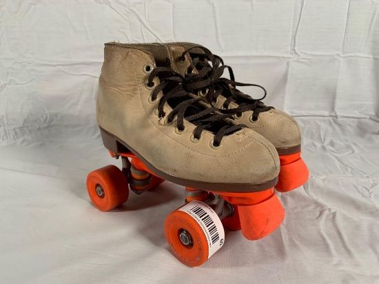 Riedell Adult Size 6 Rollerskates