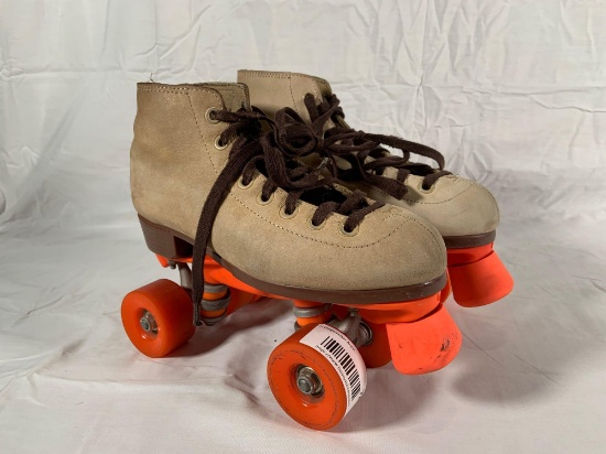 Riedell Adult Size 6 Rollerskates