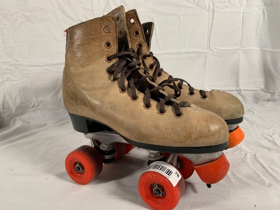 Dominion Adult Size 6 Roller Skates
