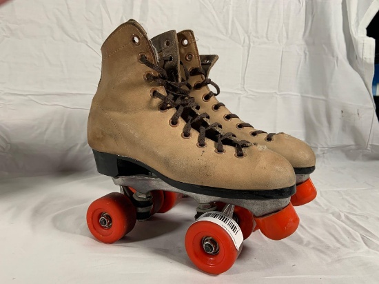 Dominion Adult Size 6 Roller Skates