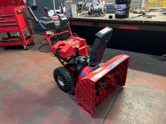 Troy-Bilt 26 Inch Snowblower