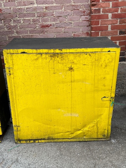 Heavy Duty Metal Cabinet