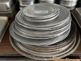 Lot of Assorted Pizza Pans