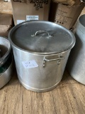 pot with lid