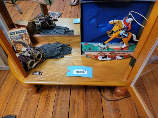 Roy Rogers Reppo Windup Toy, Binoculars, and Gloves