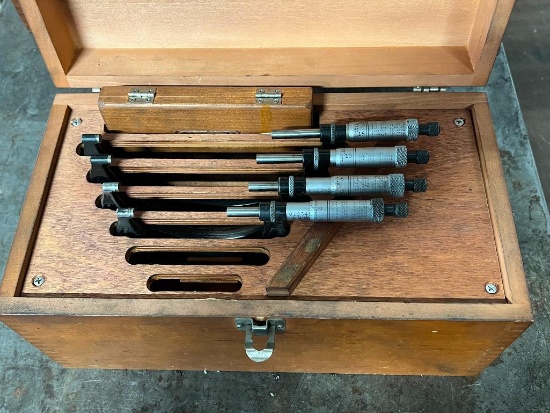 Starrett 0-6" Micrometer Set w/Standards & Wooden Case missing 0-1, 1-2,