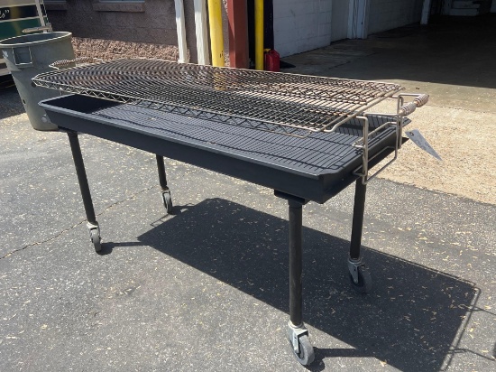 60 In. Charcoal Grill