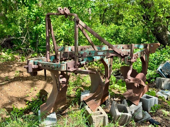 Oliver 3 Bottom Plow