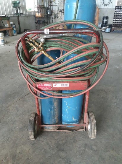 Acetylene Torch and Cart. Note: tanks not included