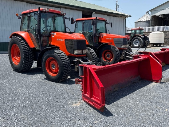 Kubota M105X 4wd tractor with PTO three pt arms, triple remotes , 2403 hrs HLA 4200 9' snow plow