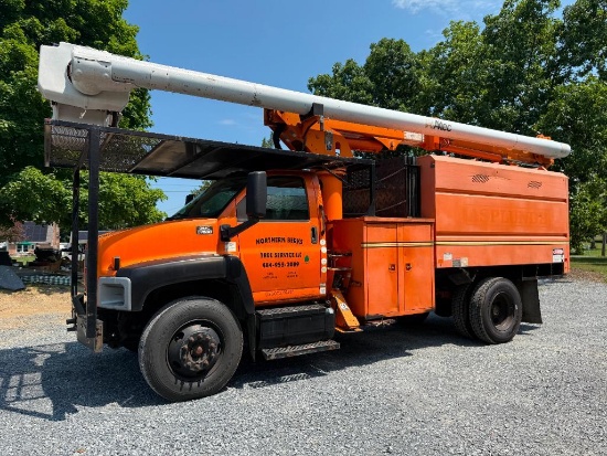 2008 GMC C7500 Chipper Bucket Truck