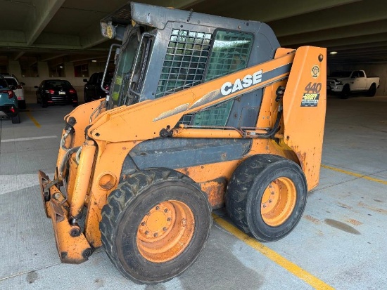 Case 440 Skid Loader