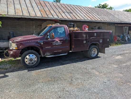 2004 Ford F550 Service Truck