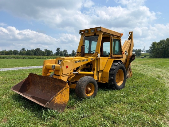 John Deere 510D Backhoe