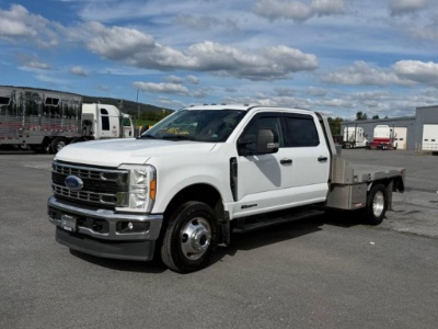 2023 Ford F350 XLT W/Flatbed - Clean!!