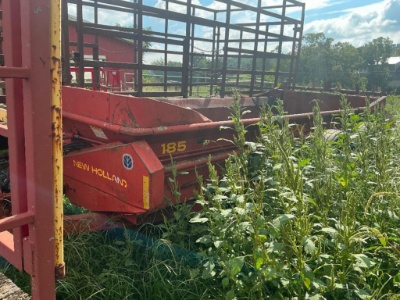 New Holland 185 Manure Spreader W/Tail Gate;