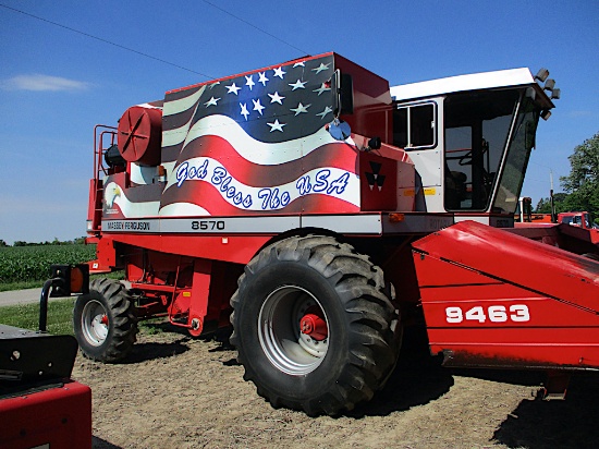 1995 MASSEY FERGUSON 8570 COMBINE