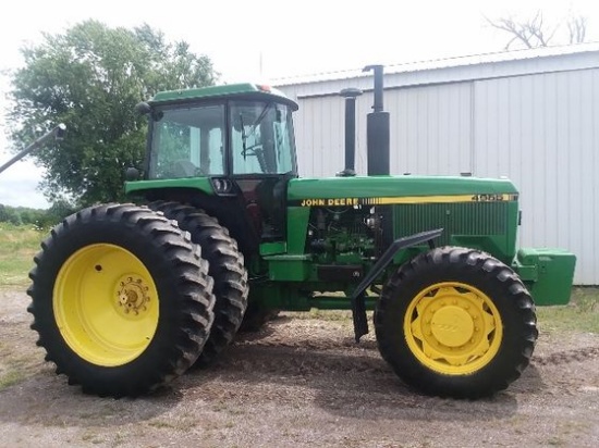 Public Auction- Tractors, Combine, Farm equip.