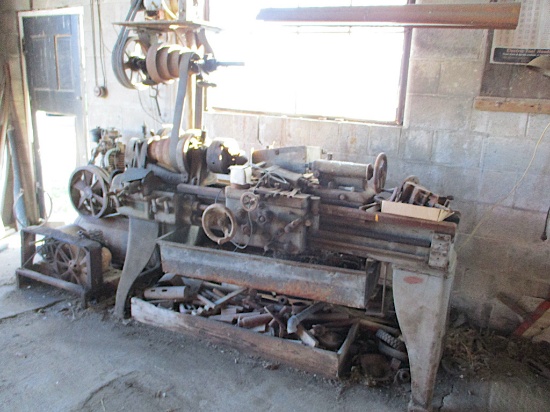 FLATBED METAL LATHE