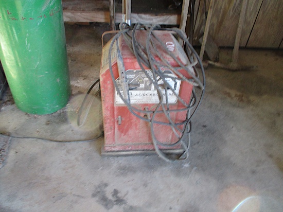 LINCOLN AC-DC BUZZ BOX WELDER