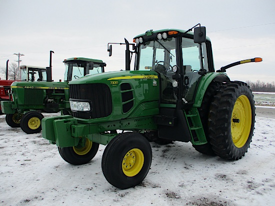 JD 7330 PREMIUM TRACTOR