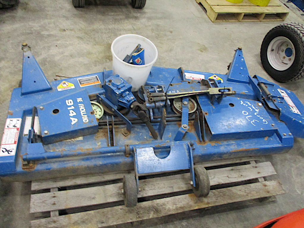 FORD 1220 COMPACT TRACTOR Proxibid