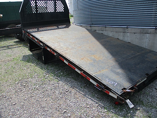 STEEL FLAT BED FOR STRAIGHT TRUCK