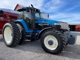NEW HOLLAND 8970 TRACTOR