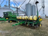 JOHN DEERE 7200 PLANTER